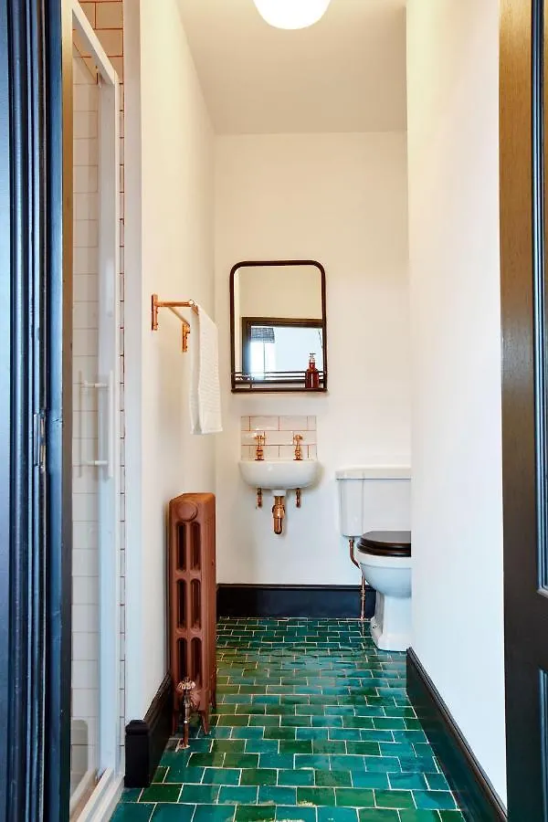 *** Guest house Jet Black Jewel Whitby United Kingdom